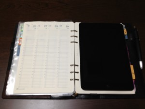 A5手帳とiPad mini